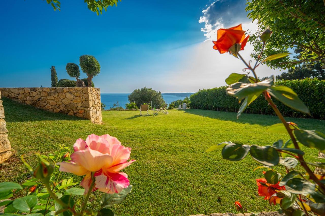 Simotáta Lourdas Bay View מראה חיצוני תמונה
