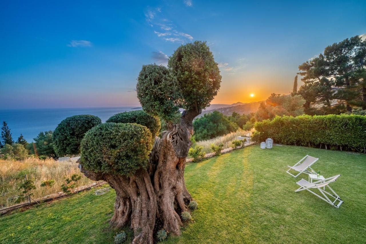 Simotáta Lourdas Bay View מראה חיצוני תמונה
